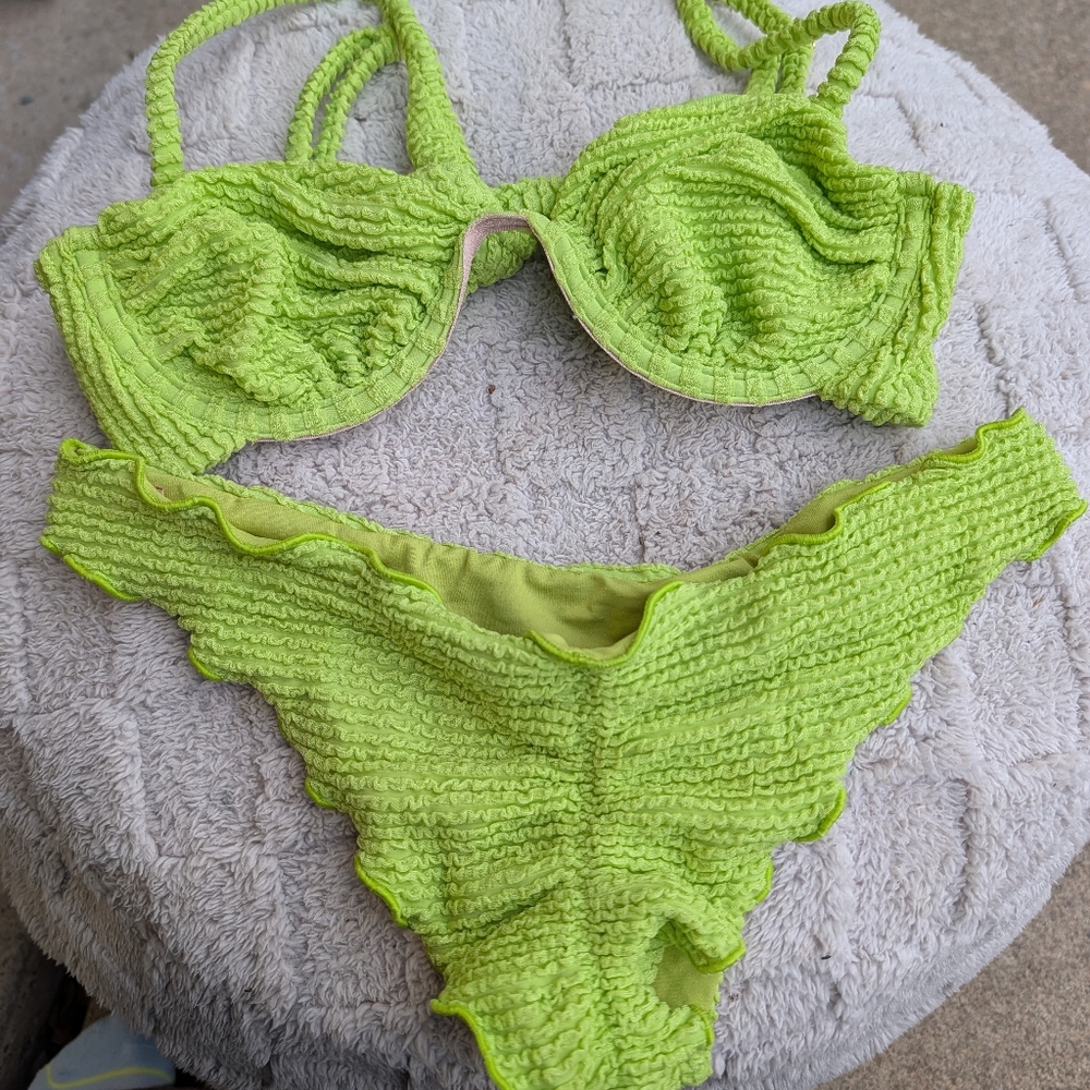 Neon Lime Textured Underwire Bikini Set - Women Swim Bikini